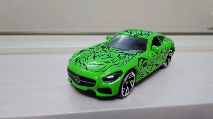 ホットウィールカスタム メルセデスベンツ 560 マジョーラ緑☆トミカ改造 ホットウィールカスタム メルセデスベンツ 560 マジョーラ緑